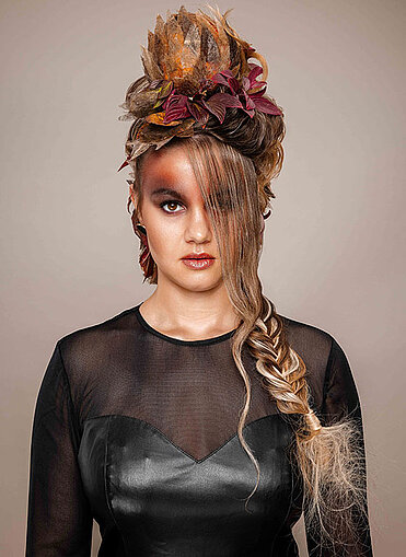 2° posto Avantgarde: Chantale Ambühl, meisterwerk - hair & style